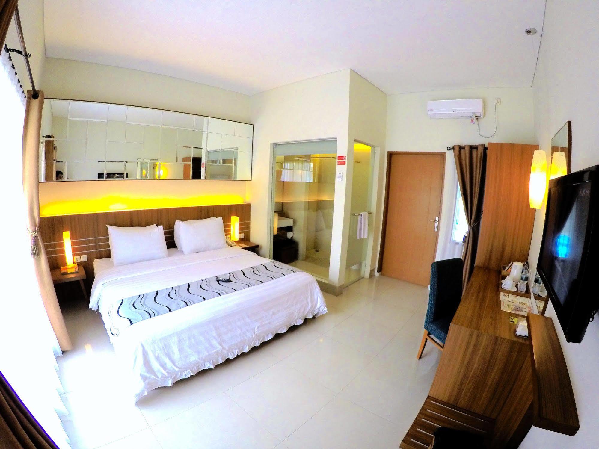 Guci 3* Bandung