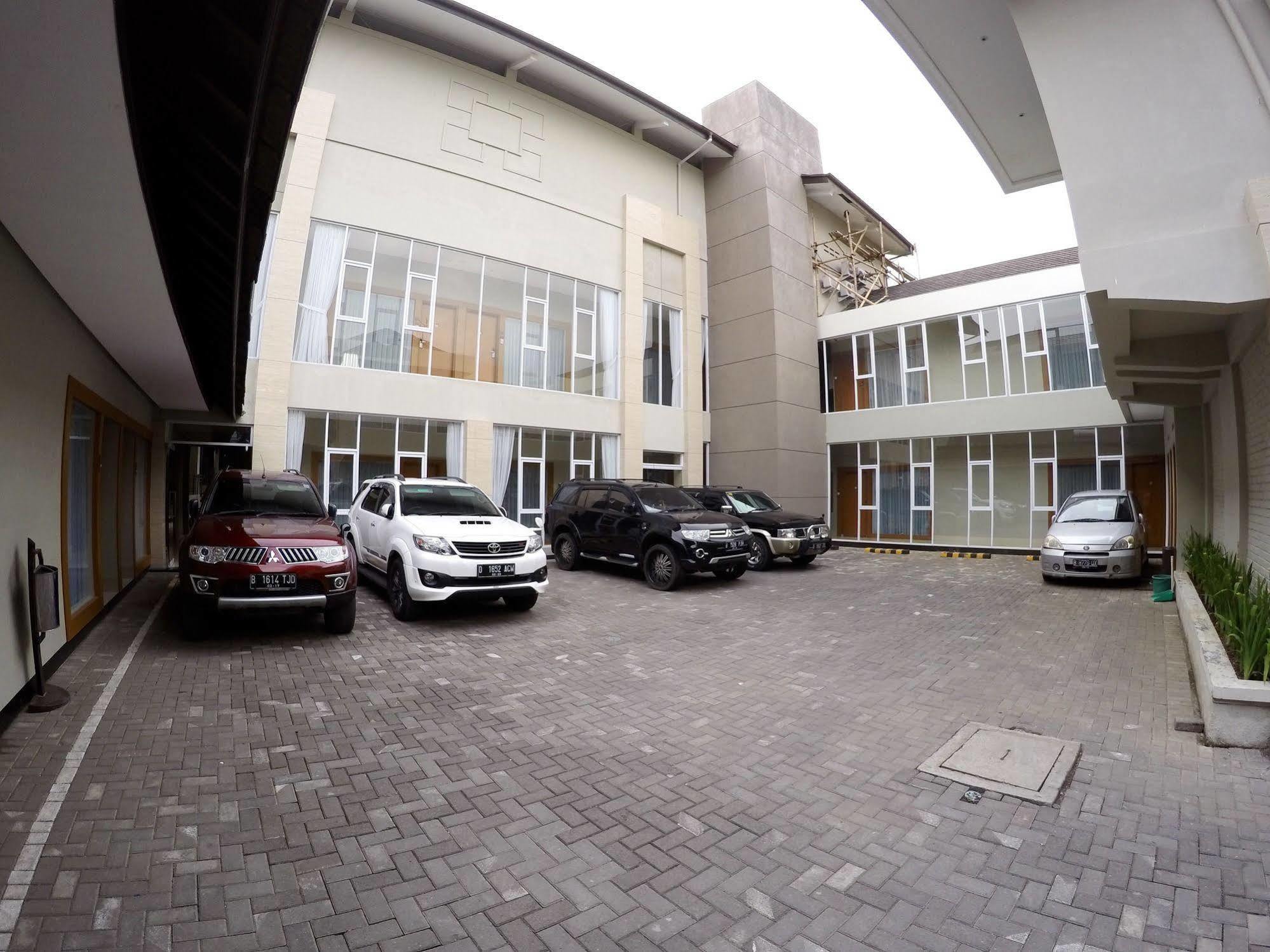 Hotel Guci Bandung