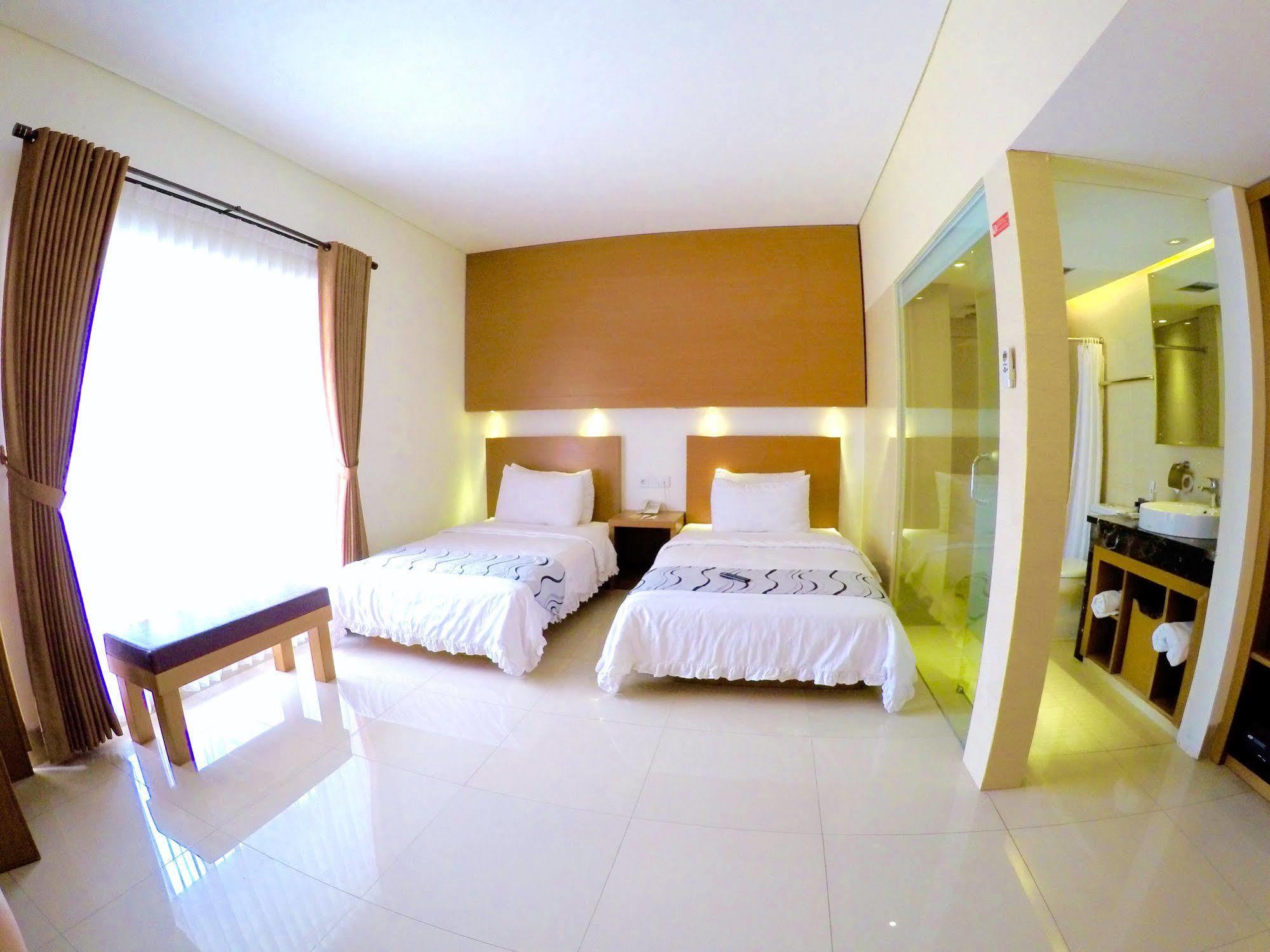 Guci 3* Bandung